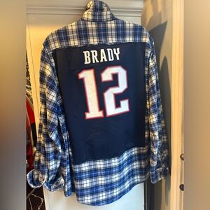 Custom NE PATRIOTS Flannel Shirt with Tom Brady #12 jersey Patch on back